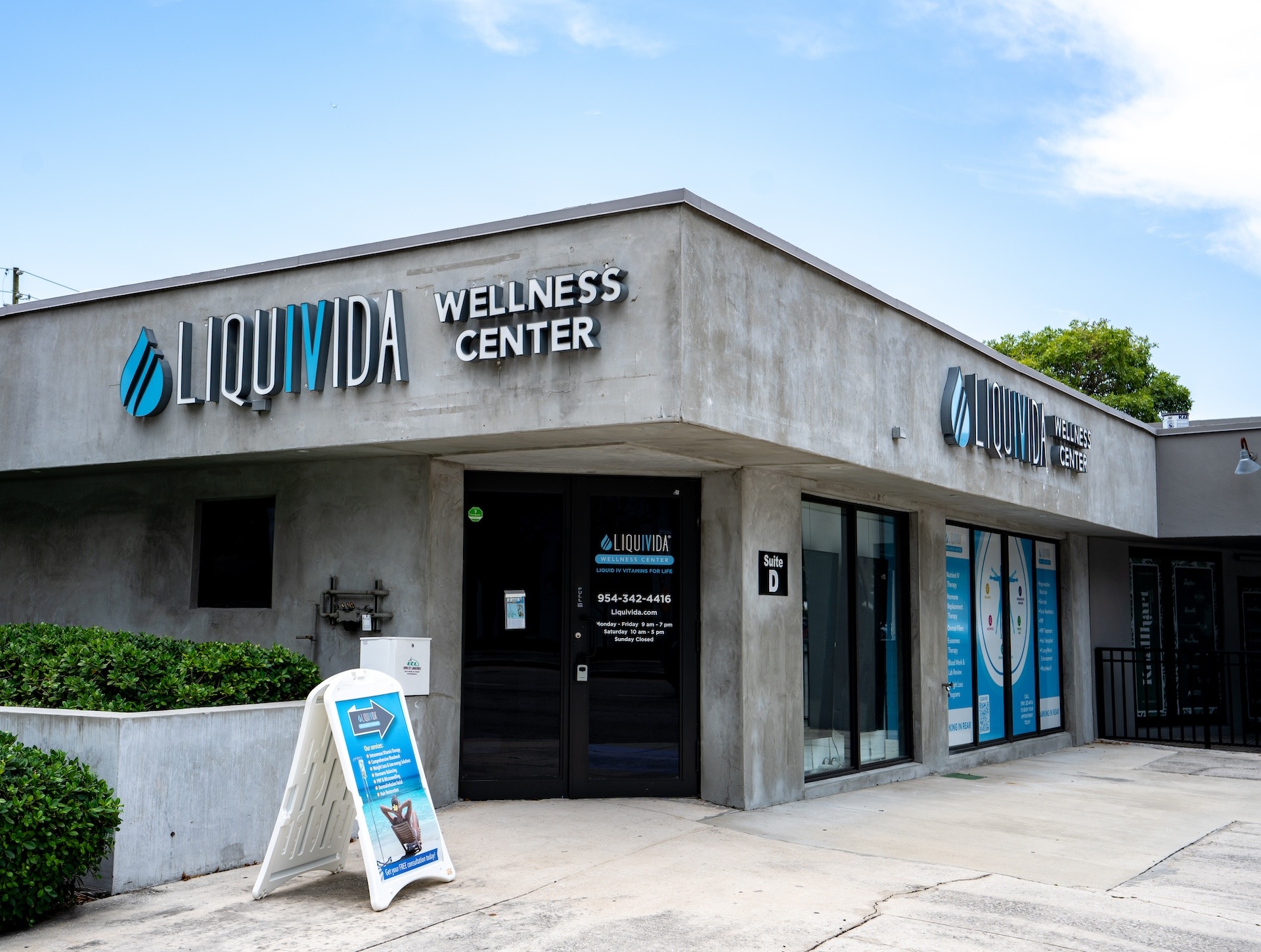 Liquivida Downtown FTL front