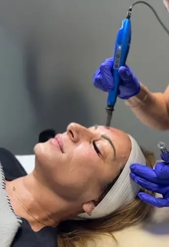 Liquivida Middletown MedSpa patient getting a facial treatment
