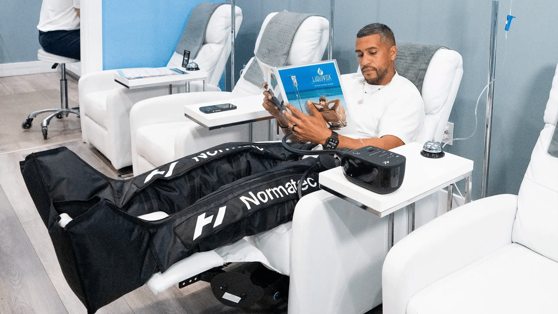 compression-boots-liquivida-wellness-center
