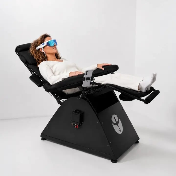LV - Two Column - PSiO Chair (1)