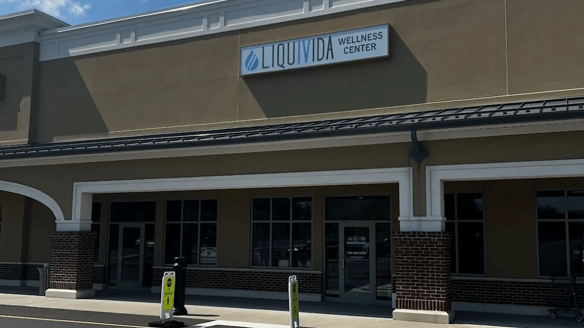 Liquivida Marlboro Storefront
