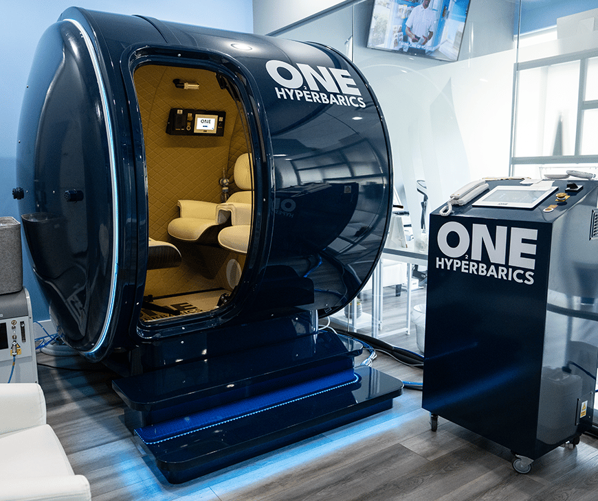 A hyperbaric oxygen chamber with the door open at Liquivida