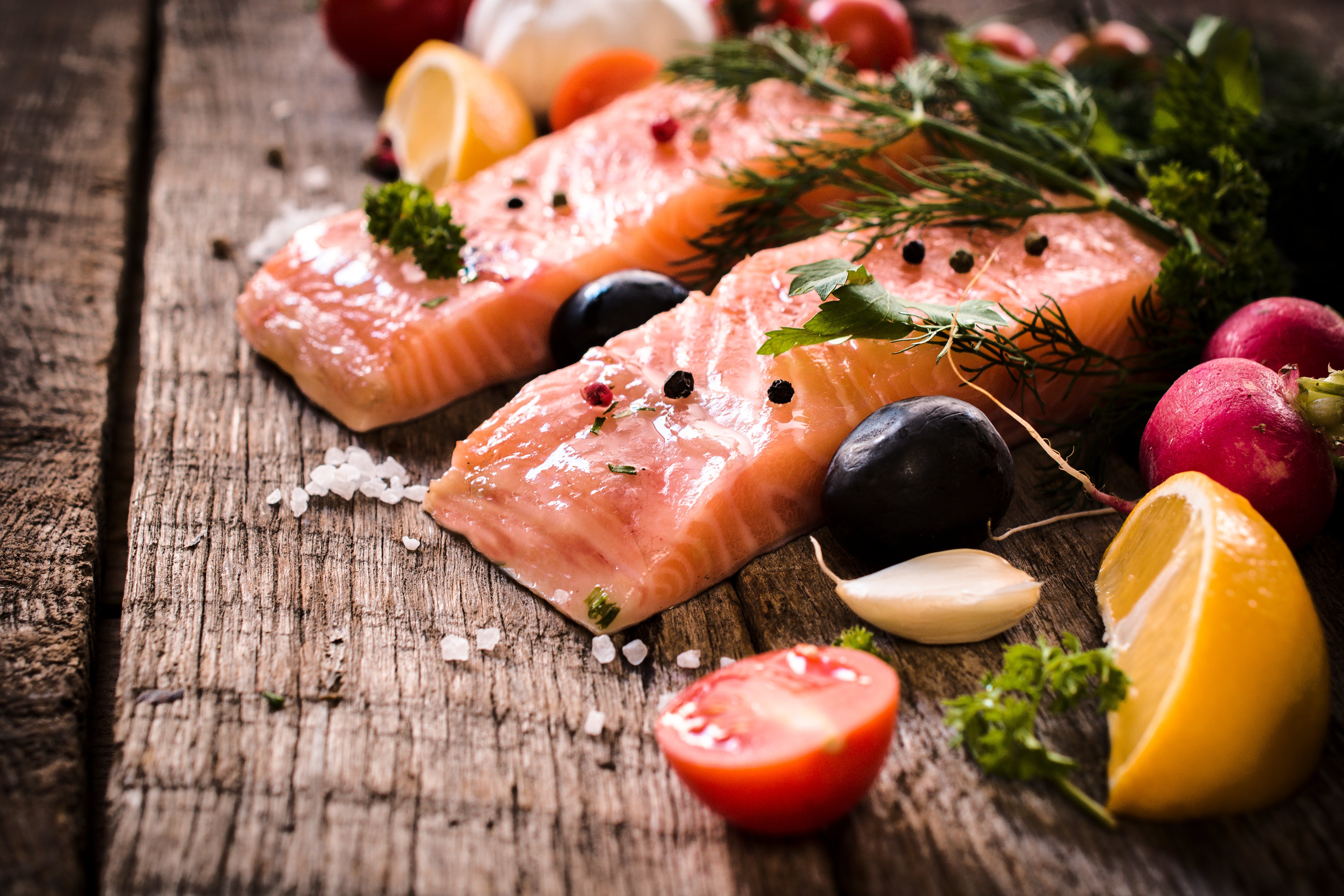 salmon-fillets-SBI-300785922