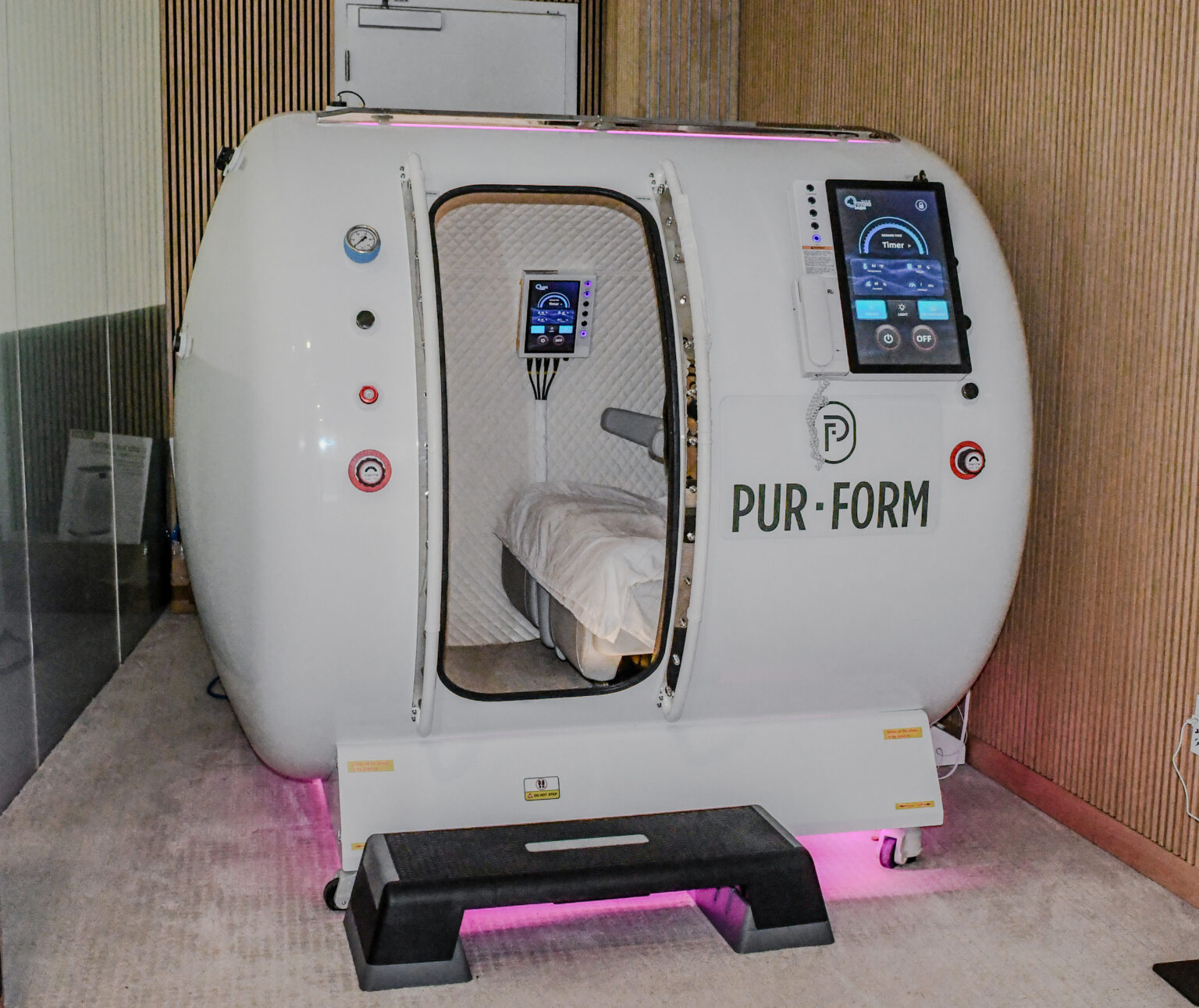 hyperbaric-oxygen-therapy-hbot-purb369-e1770126468714-1536x1292